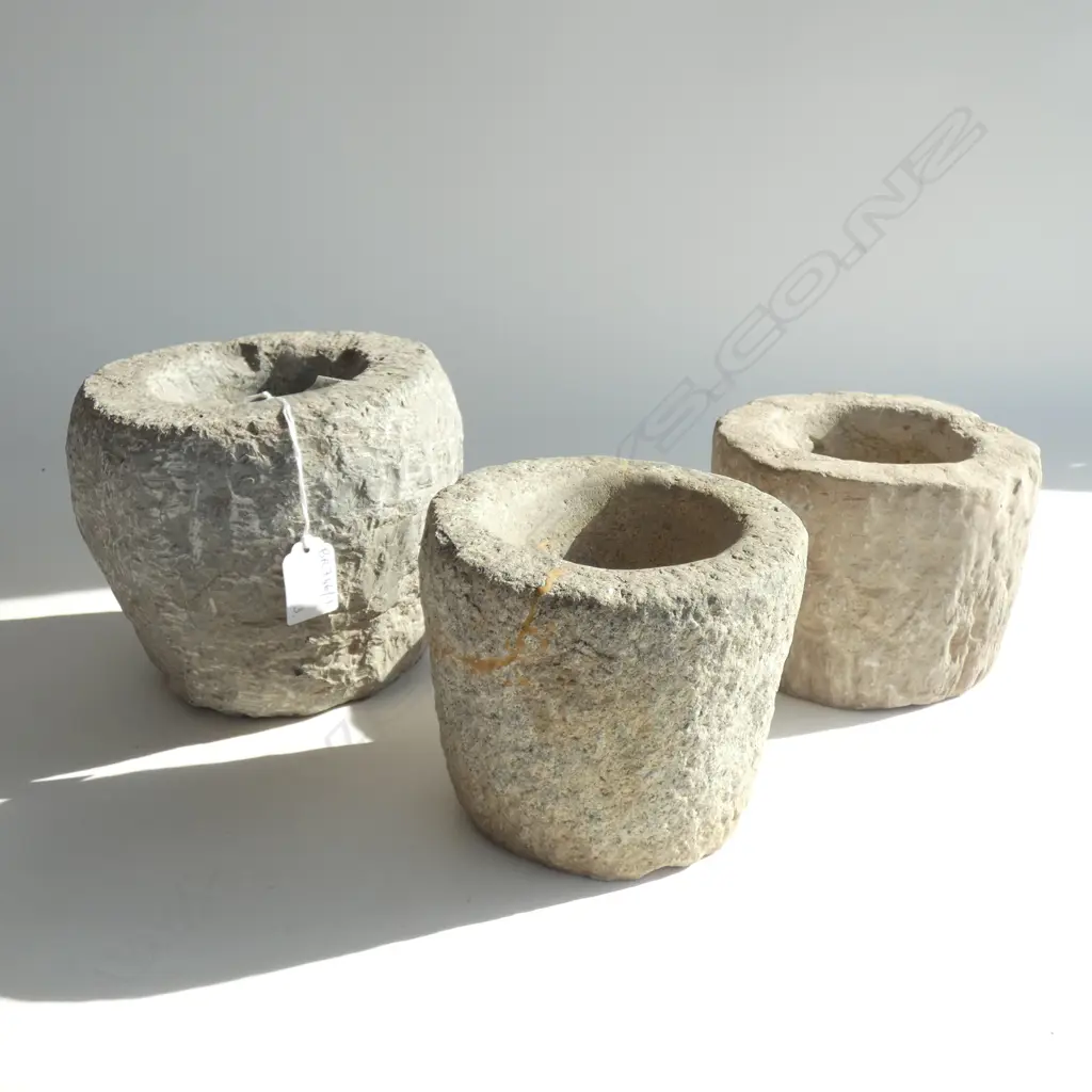 3 HEAVY STONE PESTLES H.150mm Image 1++
