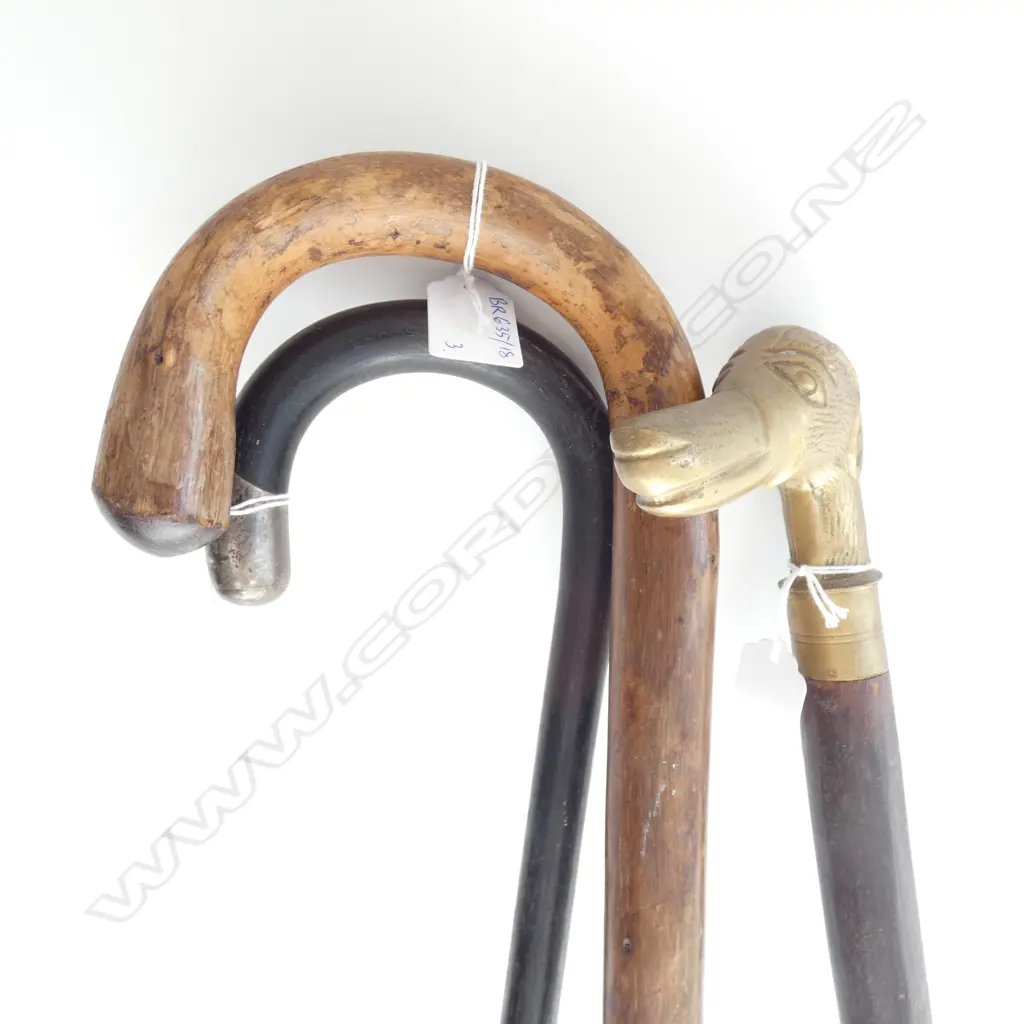 3 VINTAGE WALKING STICKS; STG TIP, DOG & OTHER L.930mm Image 1++