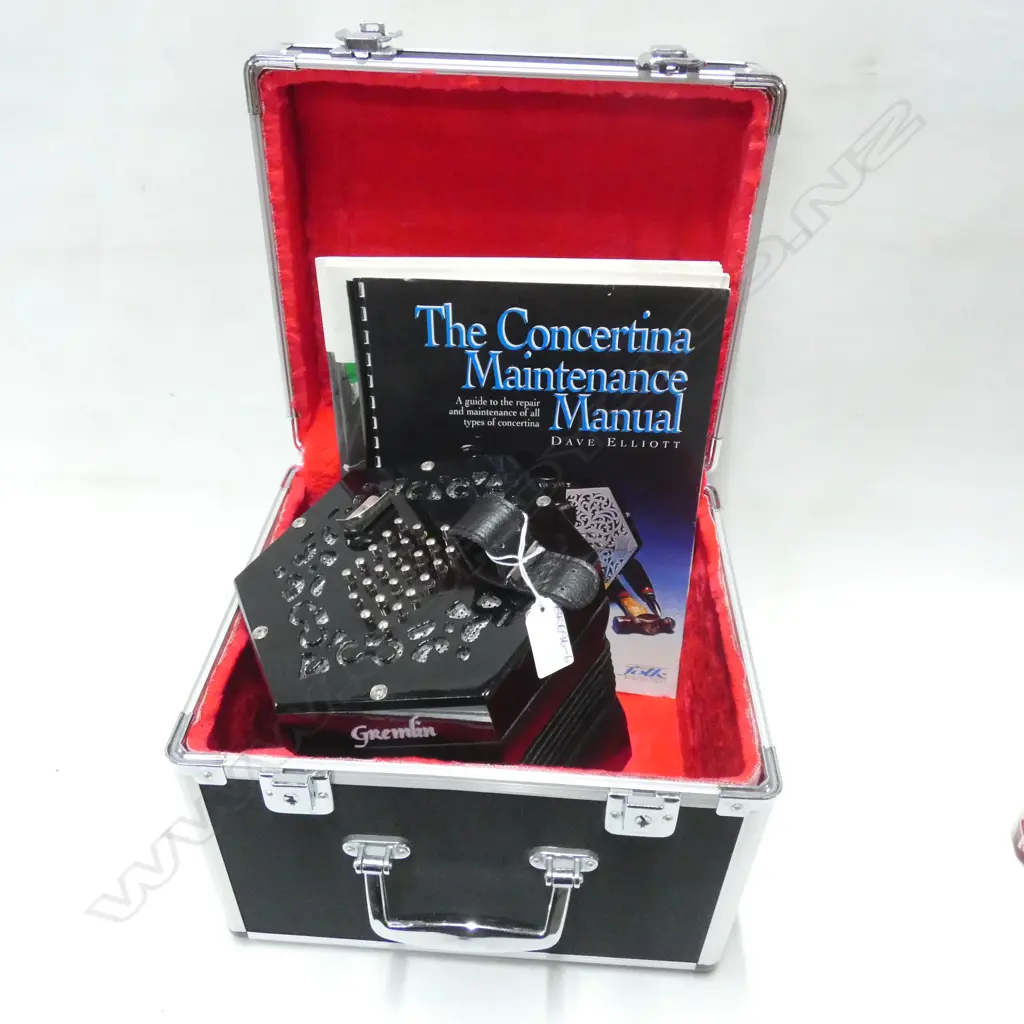 GREMLIN CONCERTINA (DIA 175MM) - MADE BY STAG + 3 PLAYING GUIDES  Image 1++