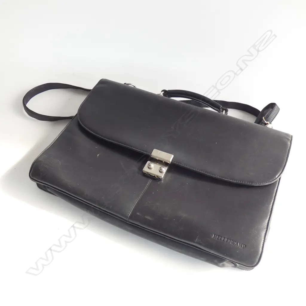 MELLENCAMP NZ BLACK LEATHER BREIFCASE & STRAP W.390mm Image 1++