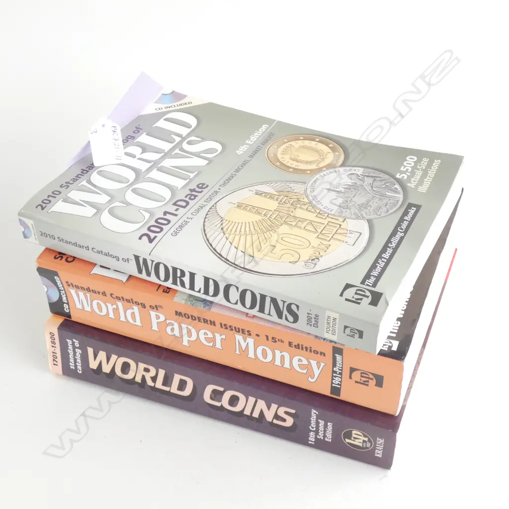3 COLLECTORS CATALOGUES -  2 X WORLD COINS / WORLD PAPER MONEY  Image 1++