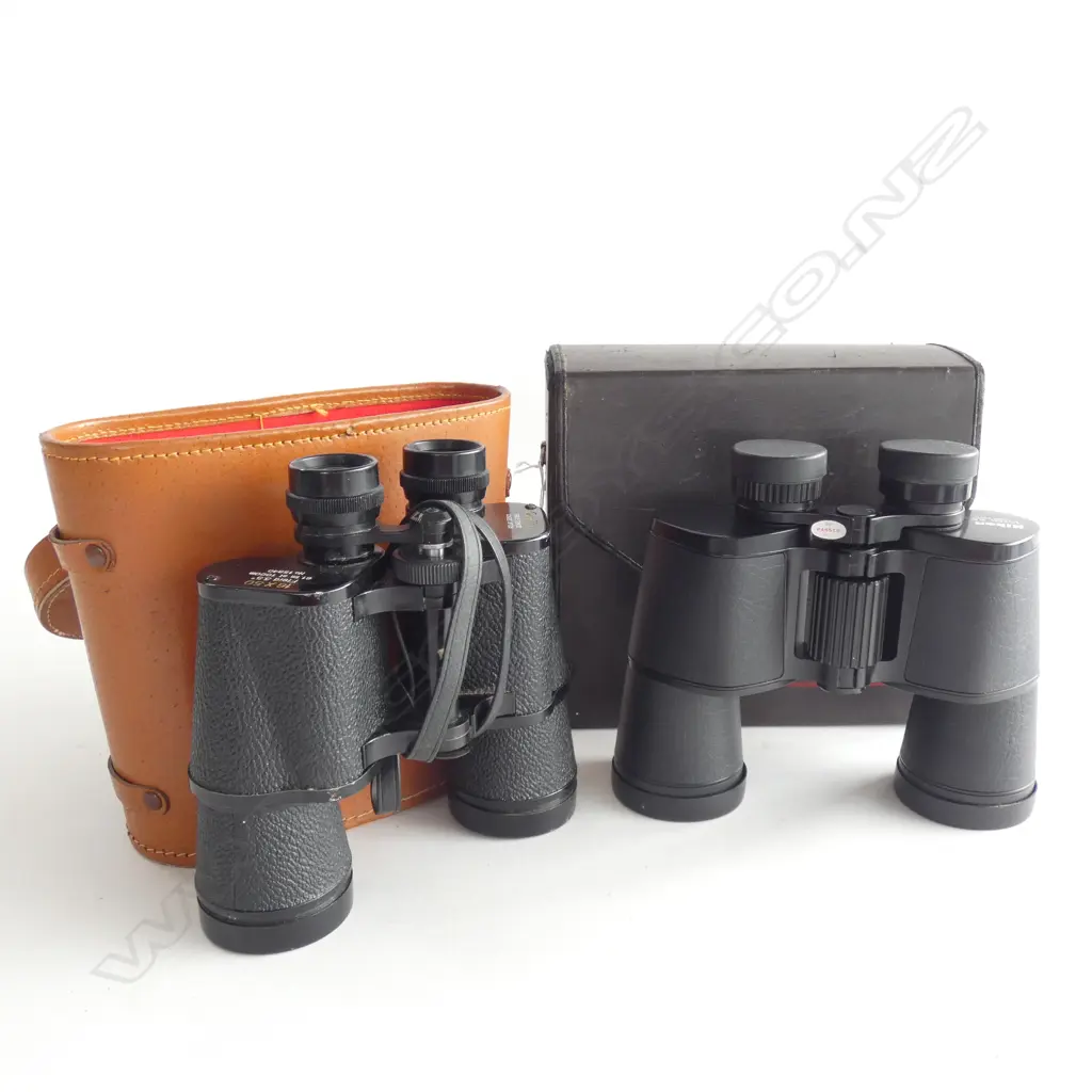 2 PRS VINTAGE BINOCULARS; NIKON 10x5 / COPITAR 16x50 Image 1++