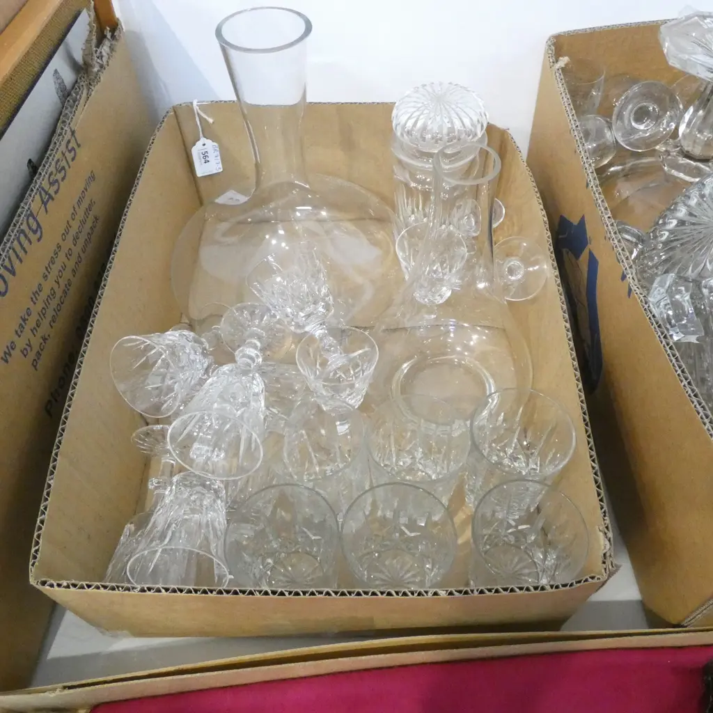 BOX GLASS INCL CRYSTAL GLASSES ETC.. Image 1++