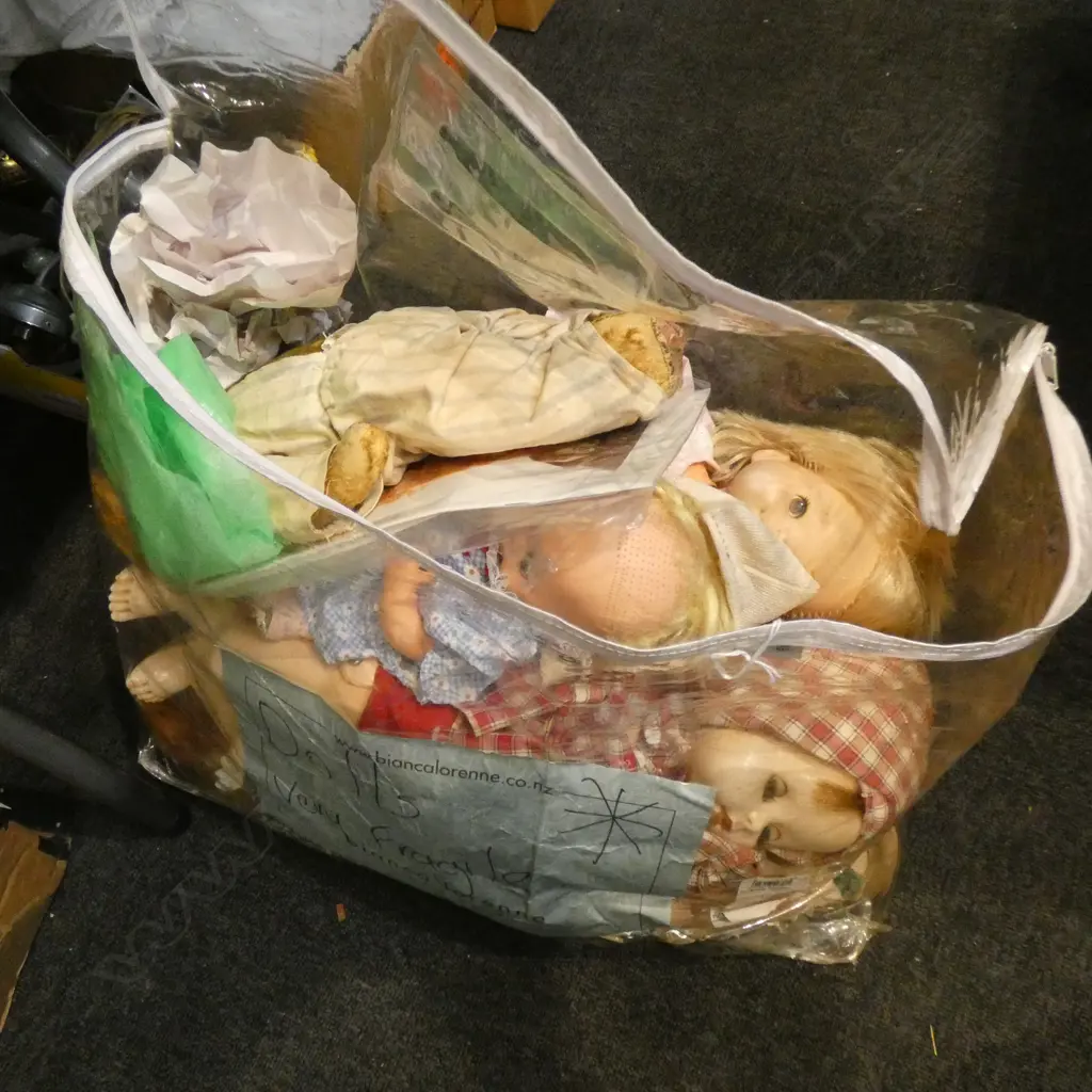 BOX LOT ASST. DOLLS  Image 1++