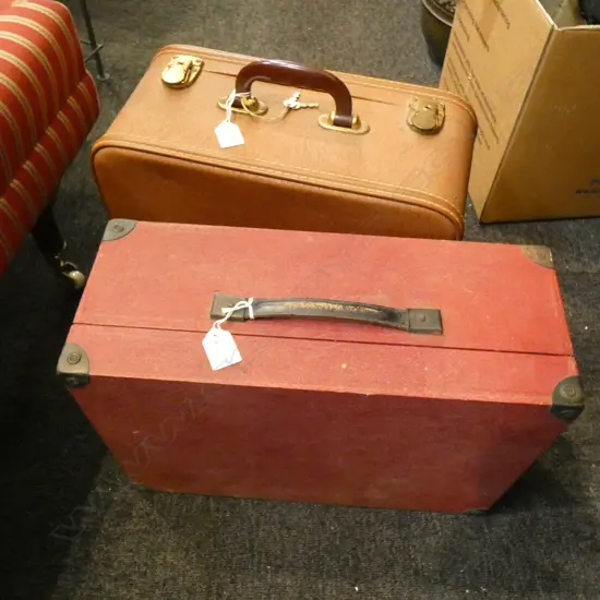 OLD RED CASED SPEAKER + PHILLIPS TAPE DECK