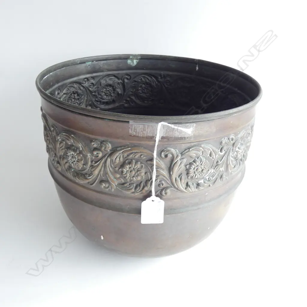 OLD BRASS JARDINERE H.250mm 290mm dia Image 1++