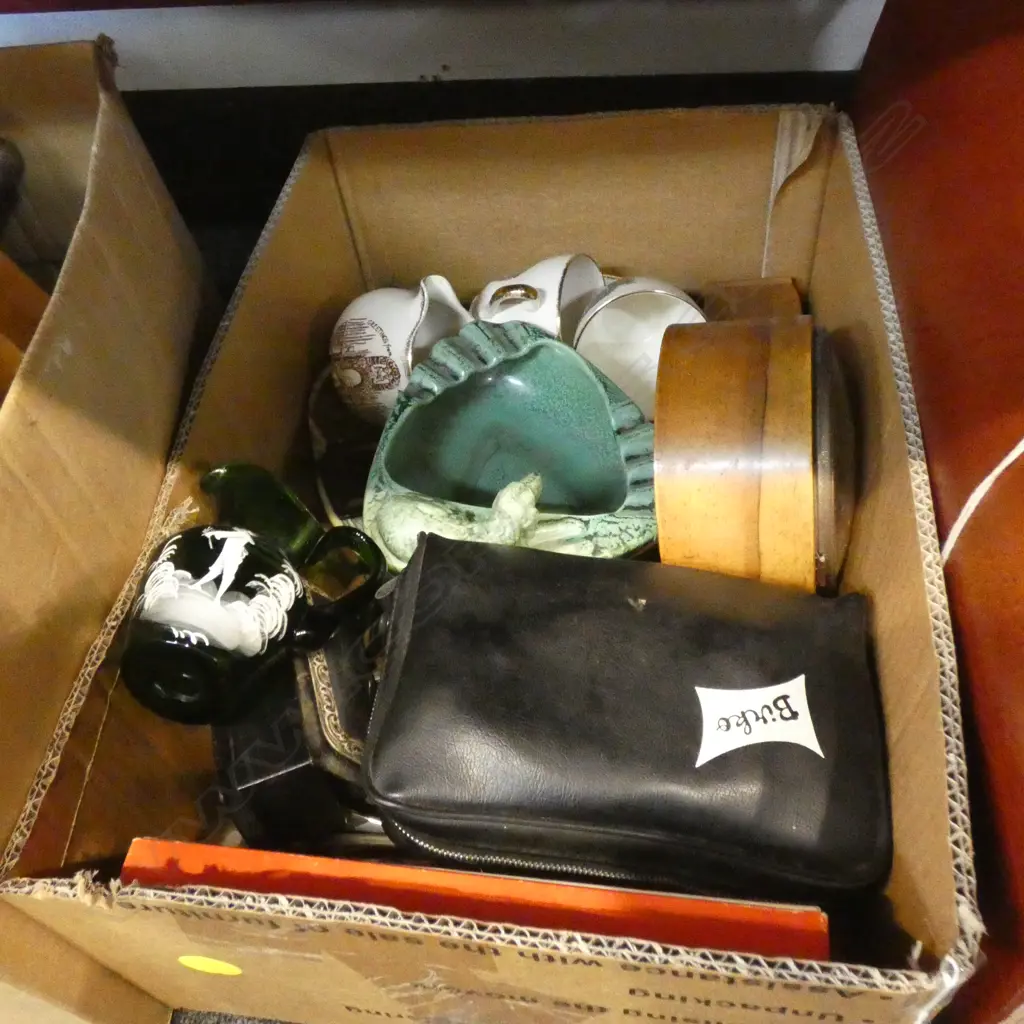 BOX LOT COLLECTABLES INCL MAORI CHINA / WOODEN MANTLE CLOCK /OLD TRAVELLING IRON ETC. Image 1++