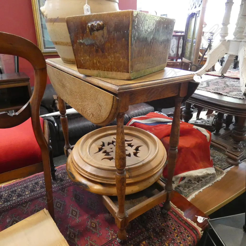 OAK TEA TROLLEY Image 1++
