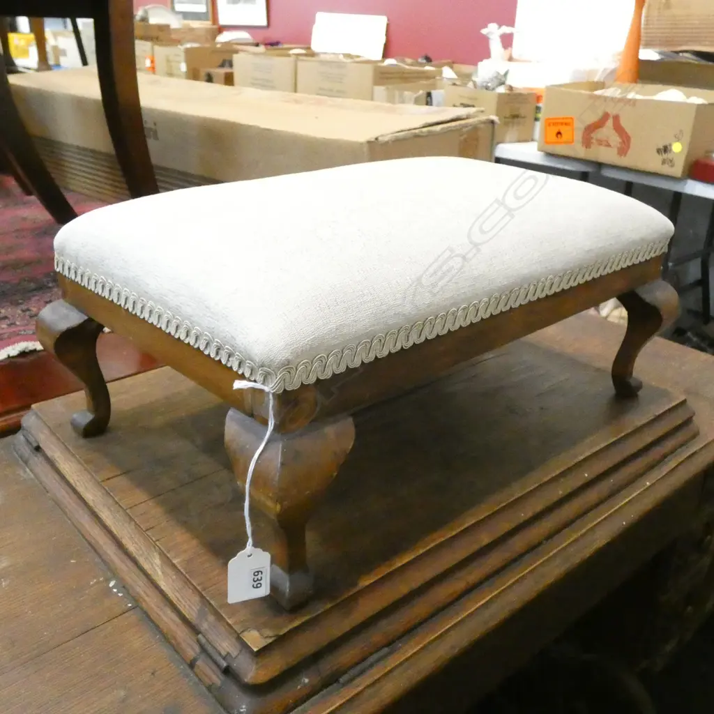 SMALL WHITE UPHOLSTERED STOOL W.430mm Image 1++