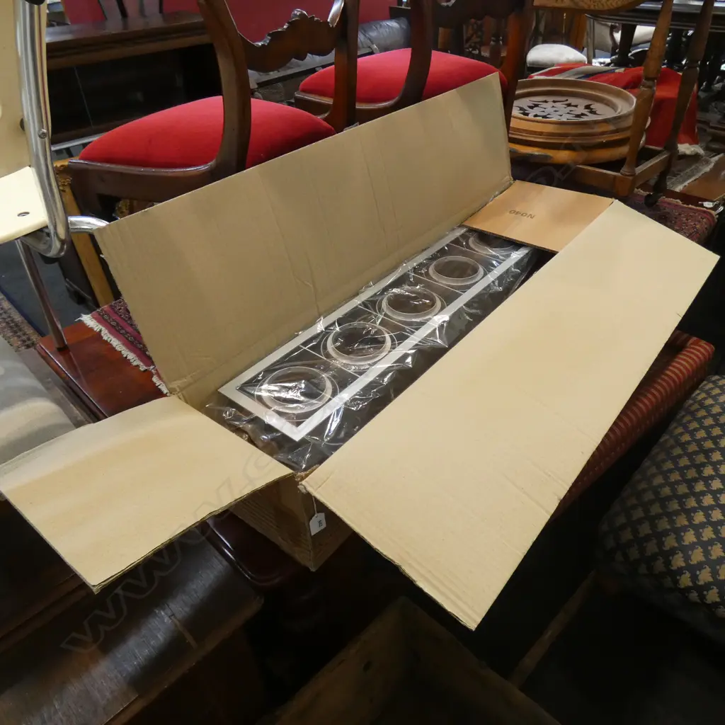 BOX LOT ECC ITALIAN LIGHTS Image 1++
