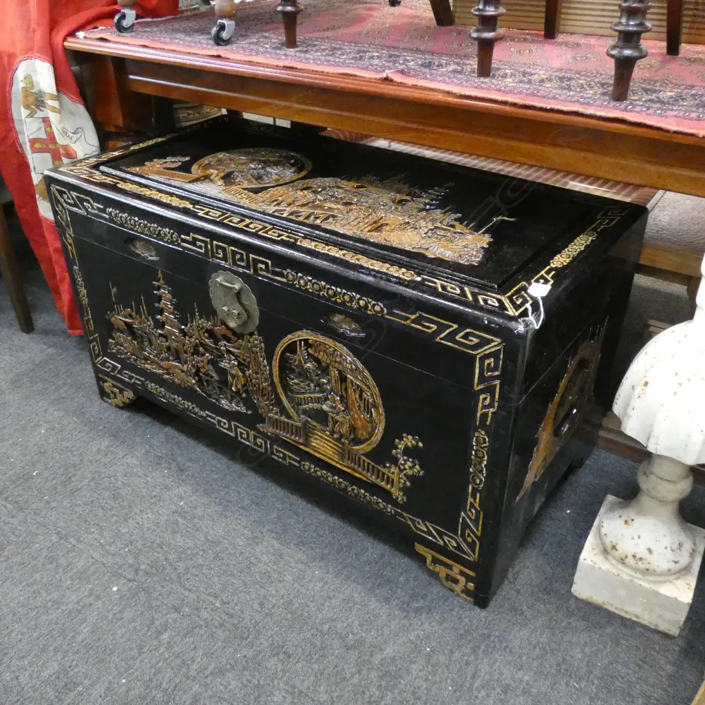 BLACK PAINTED CAMPHOR CHEST... Image 1++