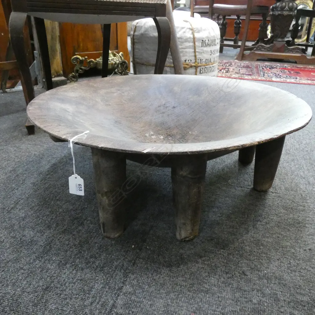 LARGE ANTIQUE TONGAN/FIJIAN KAVA BOWL (one leg missing) Image 1++