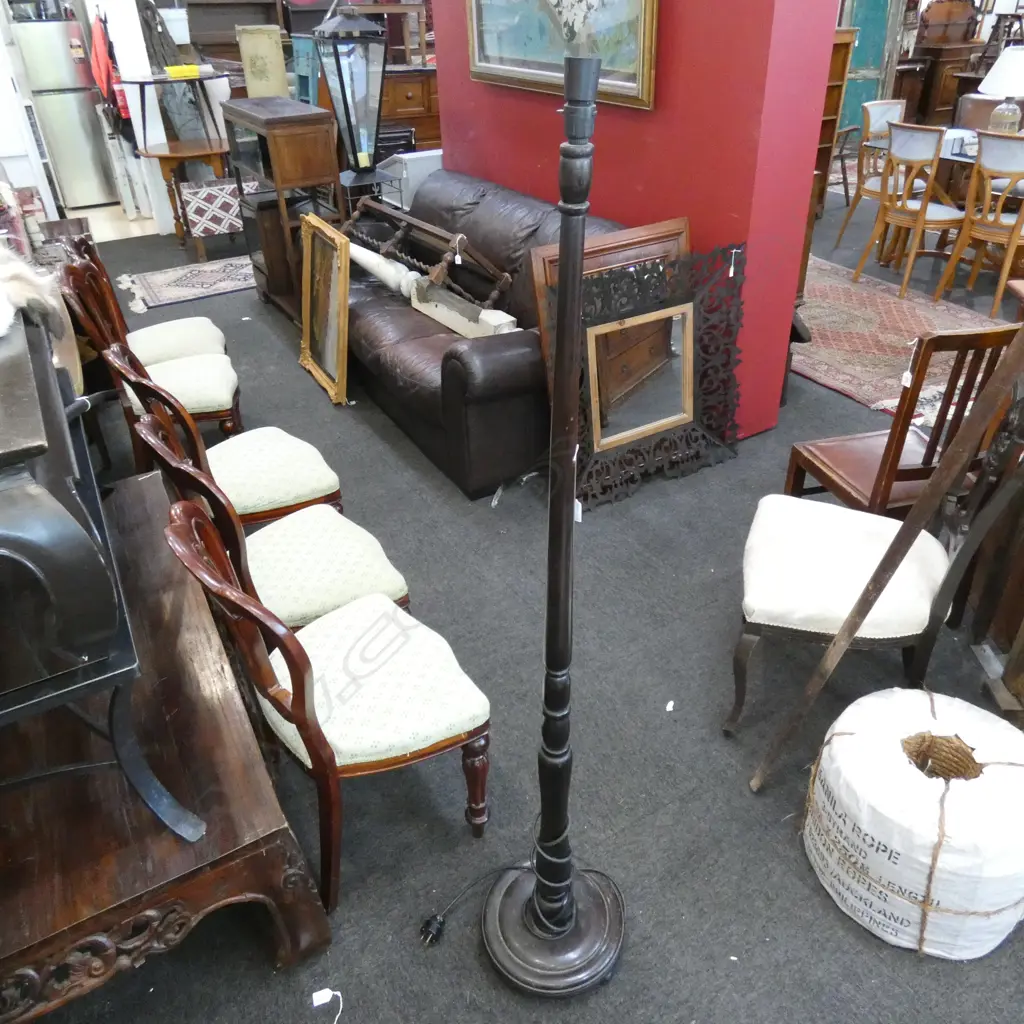 STANDARD LAMP Image 1++