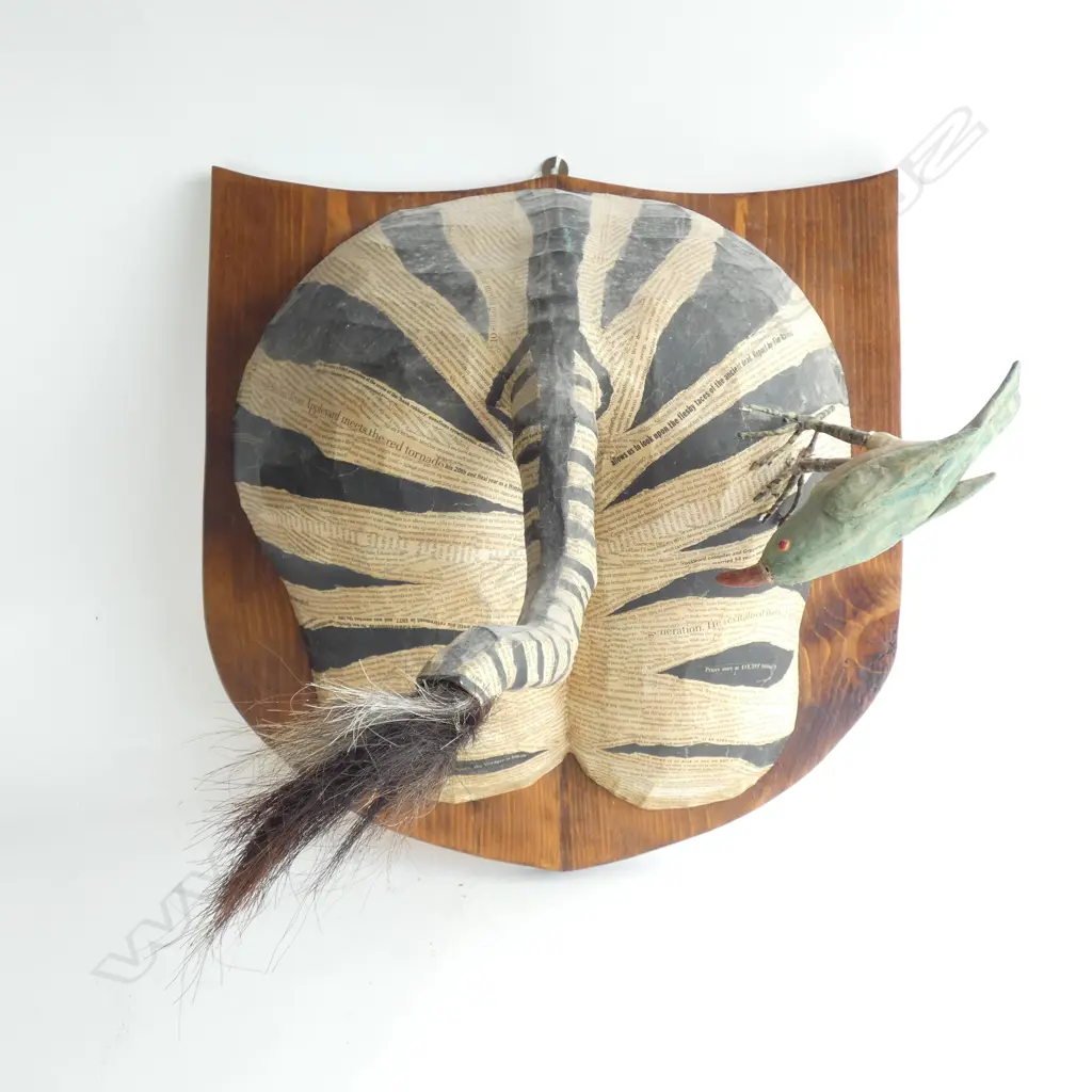 DAVID FARRIER (C1998) PAPIER MACHE 'ZEBRAS BUTT & WOODPECKER'  BACKING BOARD W. 475MM Image 1++