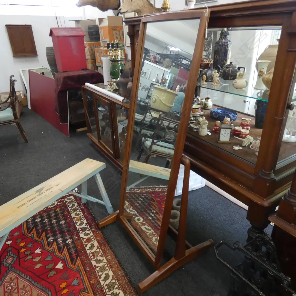 RETRO MAHOGANY FRAMED CHEVAL MIRROR  Image 1++
