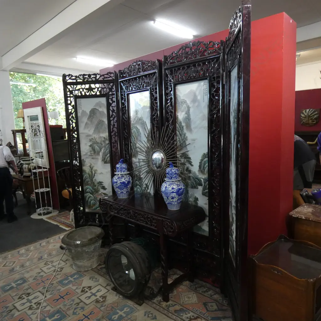 LARGE CHINESE FOUR FOLD SCREEN Image 1++