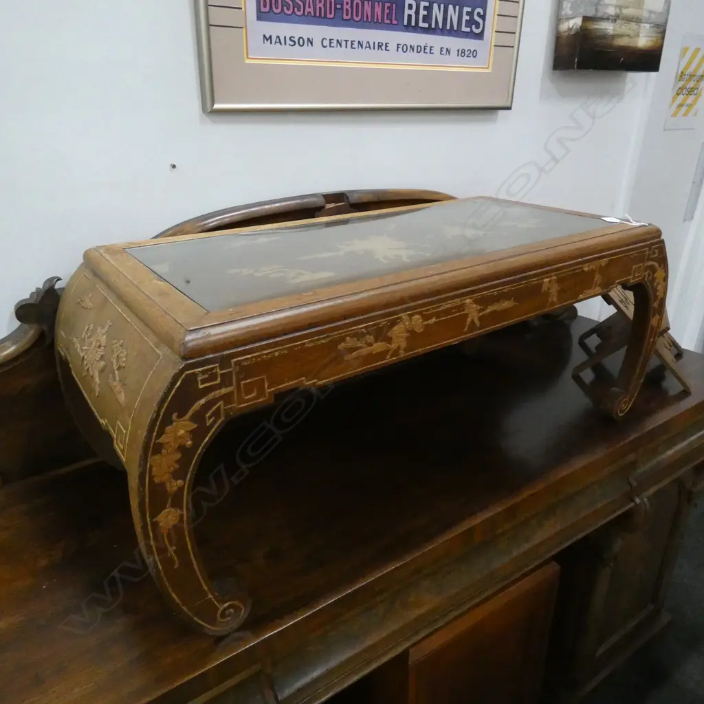 CARVED CHINESE COFFEE TABLE GLASS TOP... Image 1++