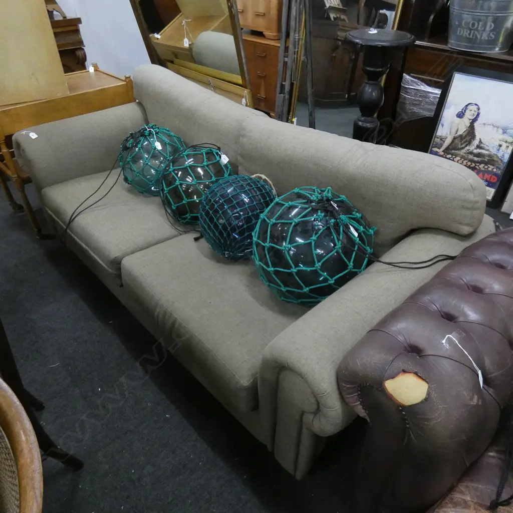 3 SEAT FABRIC SOFA W.2000mm Image 1++