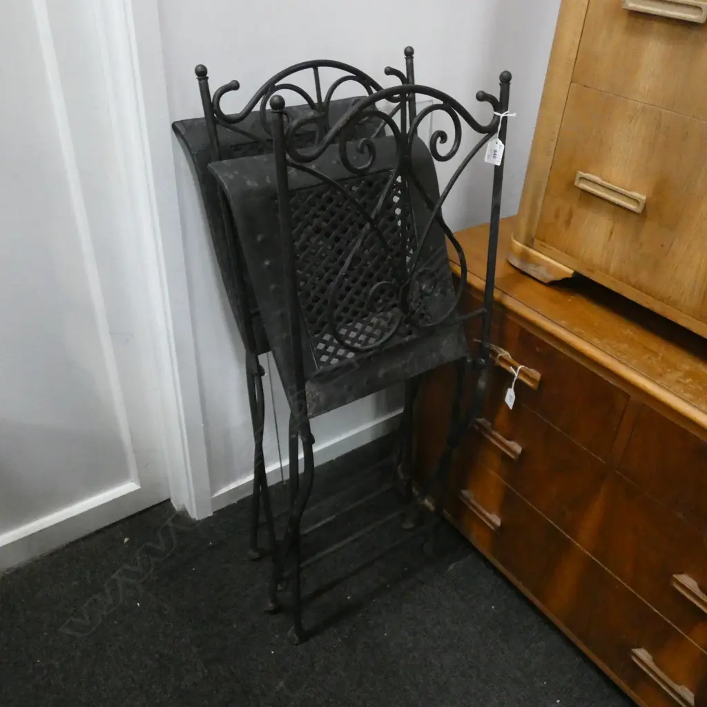 PR BLACK FOLDING METAL PATIO CHAIRS  Image 1++