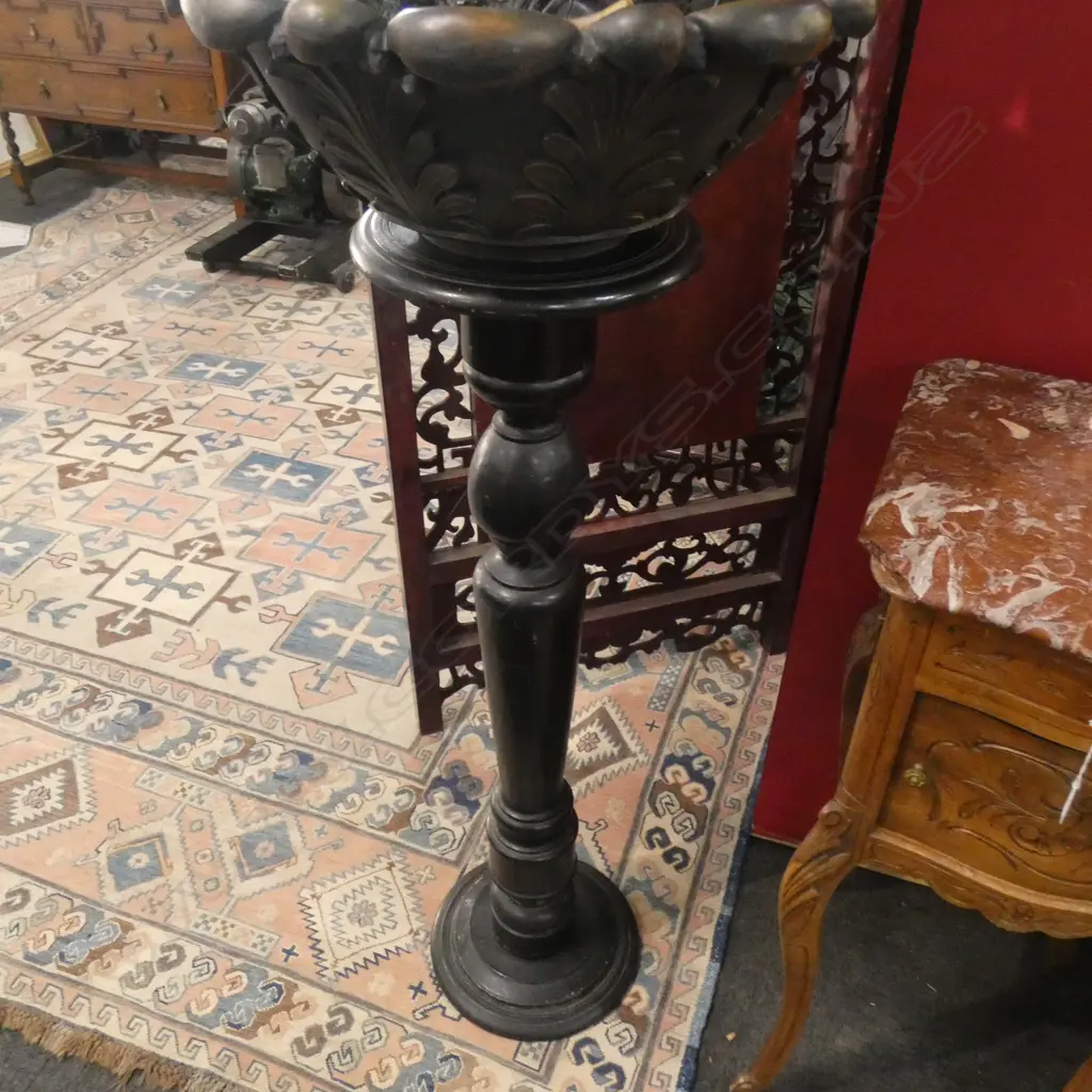 BLACK PAINTED TURNED WOODEN PLANT STAND H.1060mm Image 1++