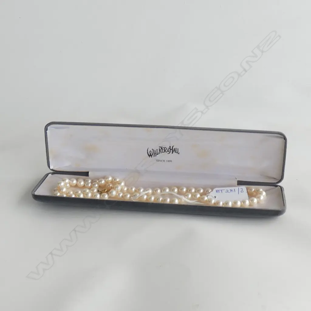 SINGLE STRAND PEARL NECKLACE OF 73 UNIFORM ROUND 7mm PEARLS L.600mm Image 1++