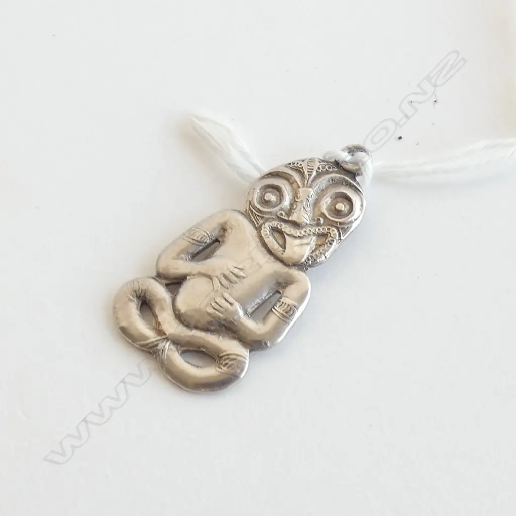 SILVER TIKI Image 1++