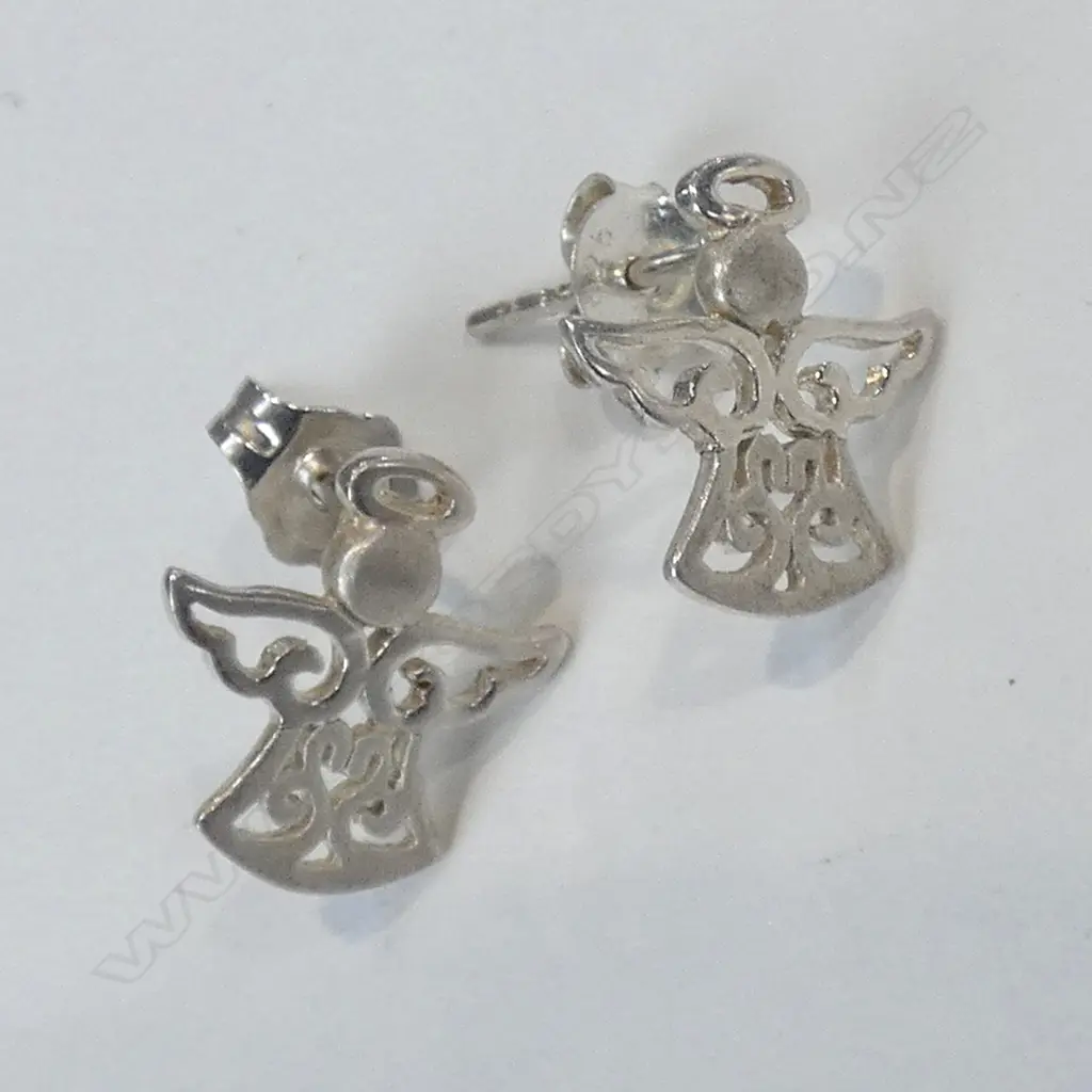 PR SILVER ANGEL EARRINGS Image 1++