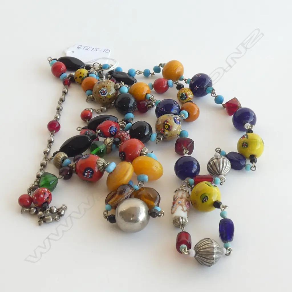 GLASS AND LAMPWORK BEAD NECKLACE Image 1++