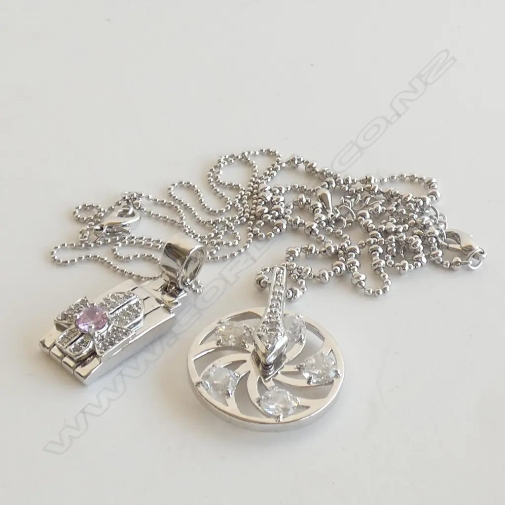 2 SILVER TONE & CRYSTAL NECKLACES W PENDANTS Image 1++