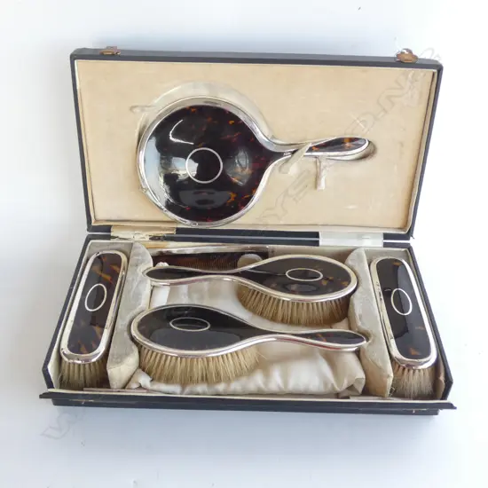 STG SILVER & TORTOISESHELL 6 PCE VANITY SET B'HAM 1917, CASED...