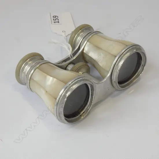 MOP OPERA GLASSES, OTTO SOHLEIFFELDER, VIENNA