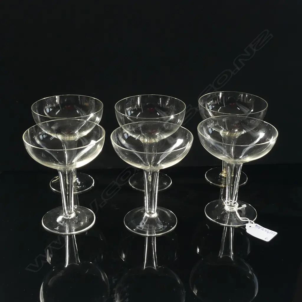SET OF 6 HOLLOW STEM CHAMPAGNE GLASSES Image 1++