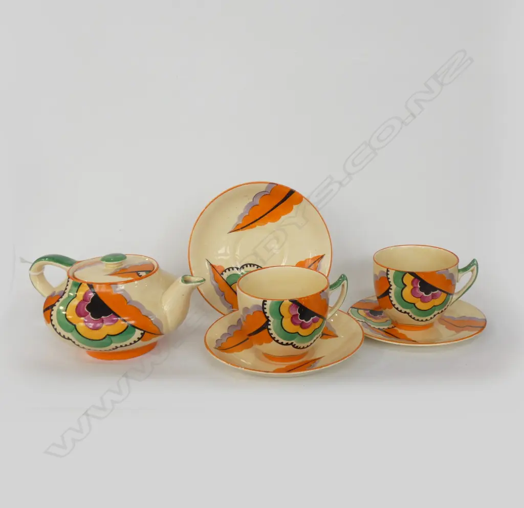 GRAY'S POTTERY HAND PAINTED ART DECO TEA SET; TEAPOT 2 C&S &1 PLATE Image 1++