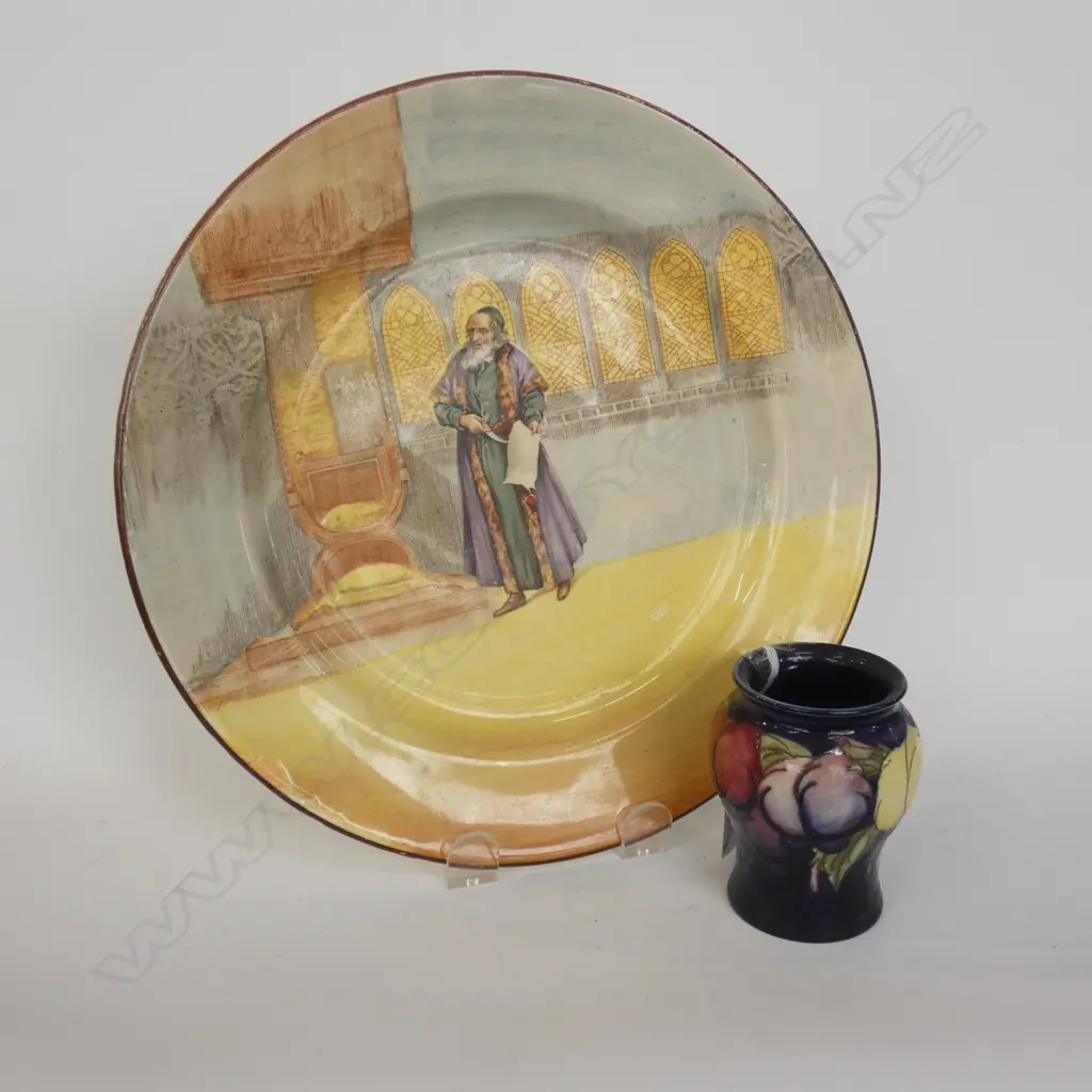 SMALL MOORCROFT VASE )RIM CHIP) & DOULTON 'SHYLOCK' SERIES WARE PLATE Image 1++