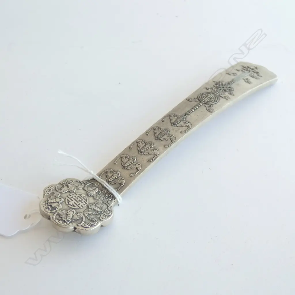 VINTAGE SILVER PLATED CHINESE RUYI SCEPTRE WITH BATS DESIGN, MAKERS STAMP. L.200mm Image 1++