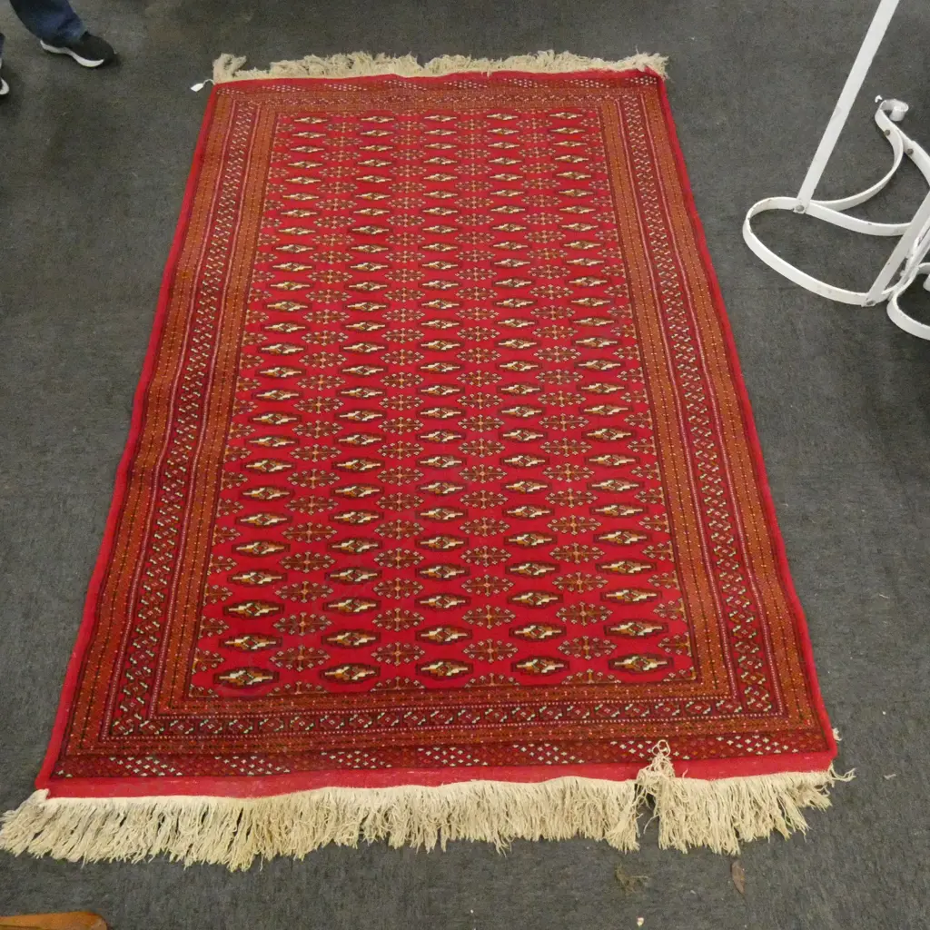 HAND KNOTTED ALL WOOL RUG 2000 x 1360 mm. Image 1++