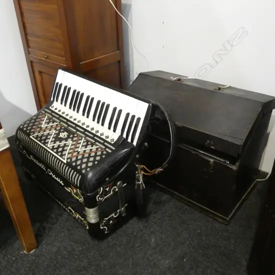 TWO PIANO ACCORDIONS