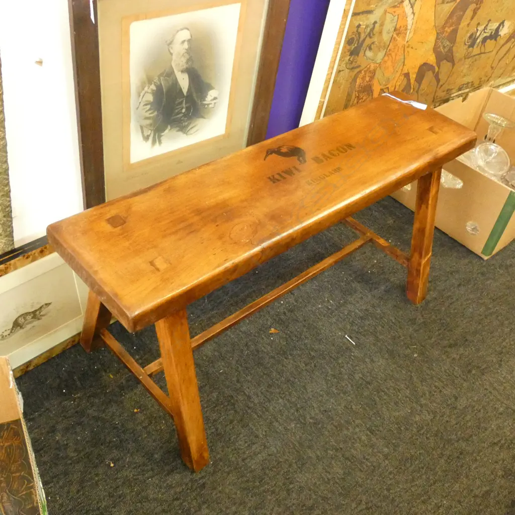 WOODEN ADVERTISING BENCH SEAT 'KIWI BACON' L  910mm. Image 1++