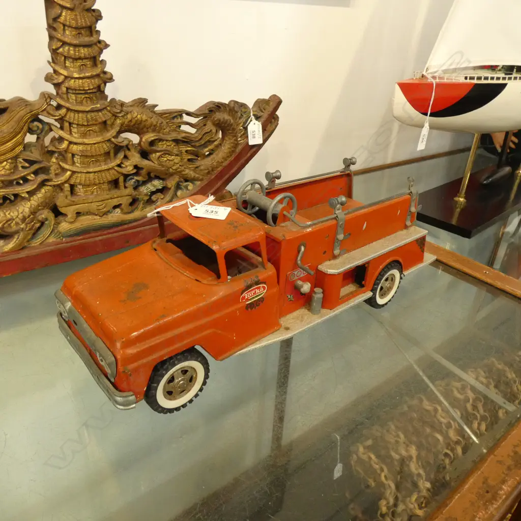 LGE RED TONKA TRUCK FIRE ENGINE L 435mm. Image 1++