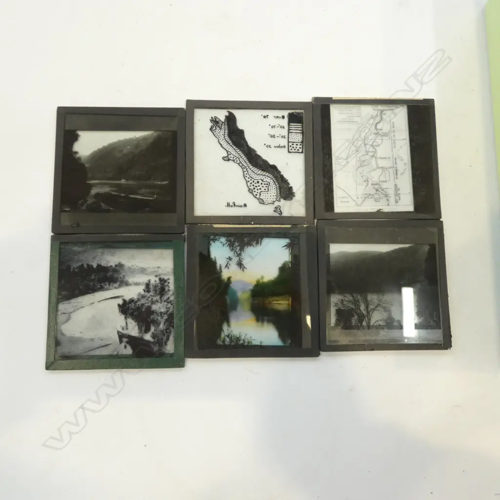 GOOD COLLECTION EARLY GLASS PROJECTOR SLIDES Image 1++