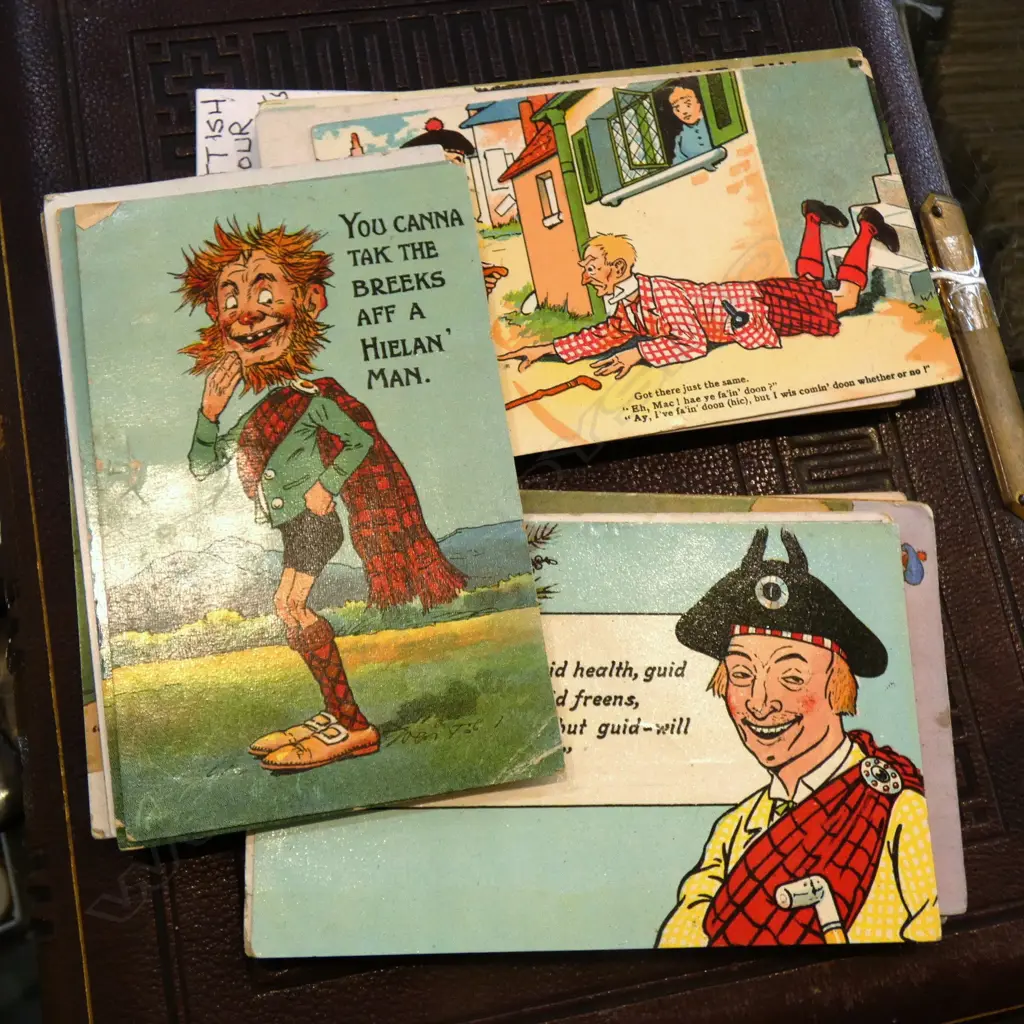 APPROX 40 SCOTTISH HUMOUR POST CARDS Image 1++