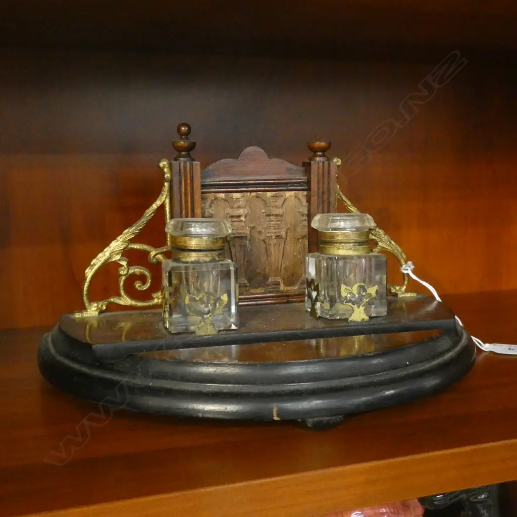 WOODEN INK STAND w. 2 CRYSTAL BOTTLES W.250mm Image 1++