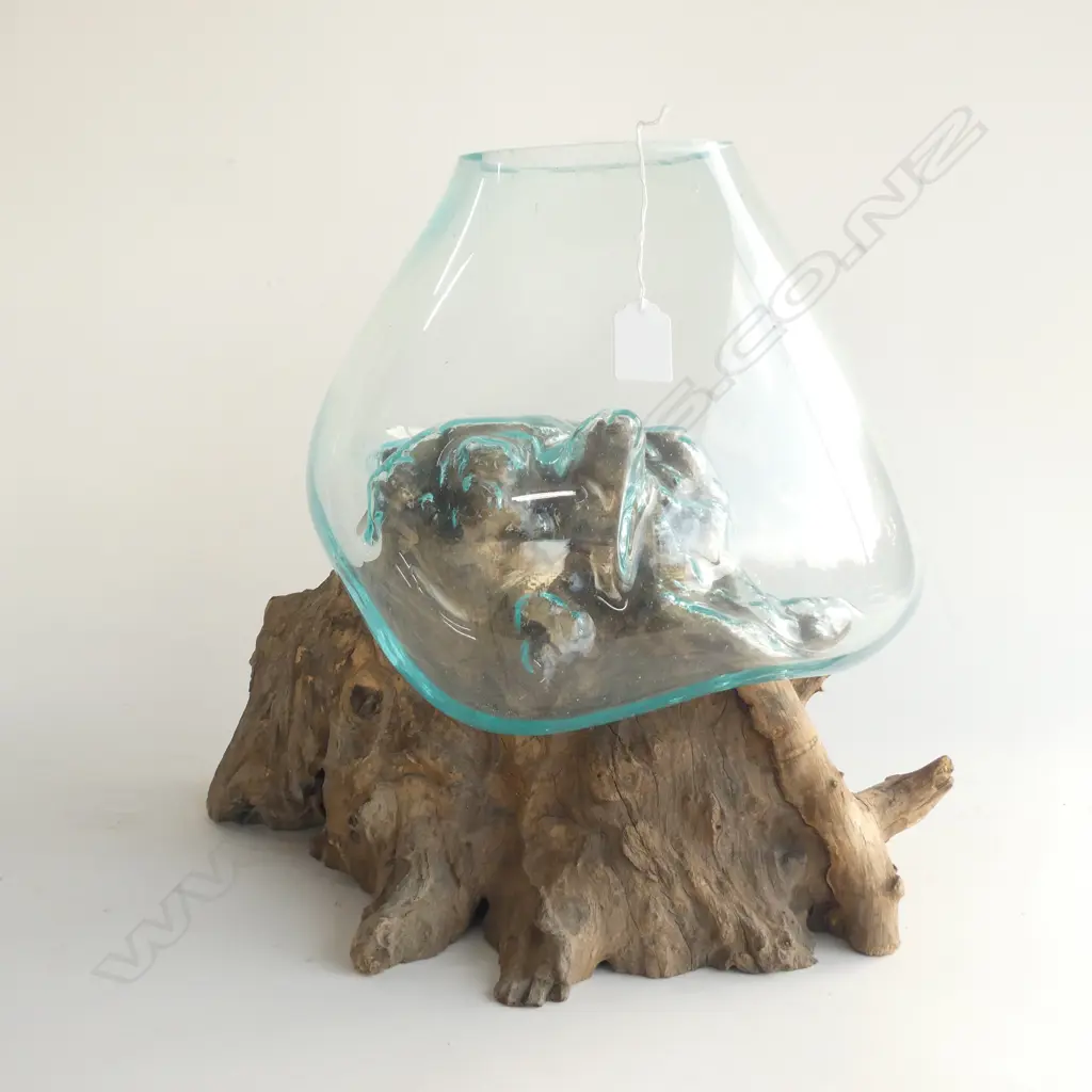 LARGE GLASS VASE MELTED OVER STUMP H.360mm Image 1++
