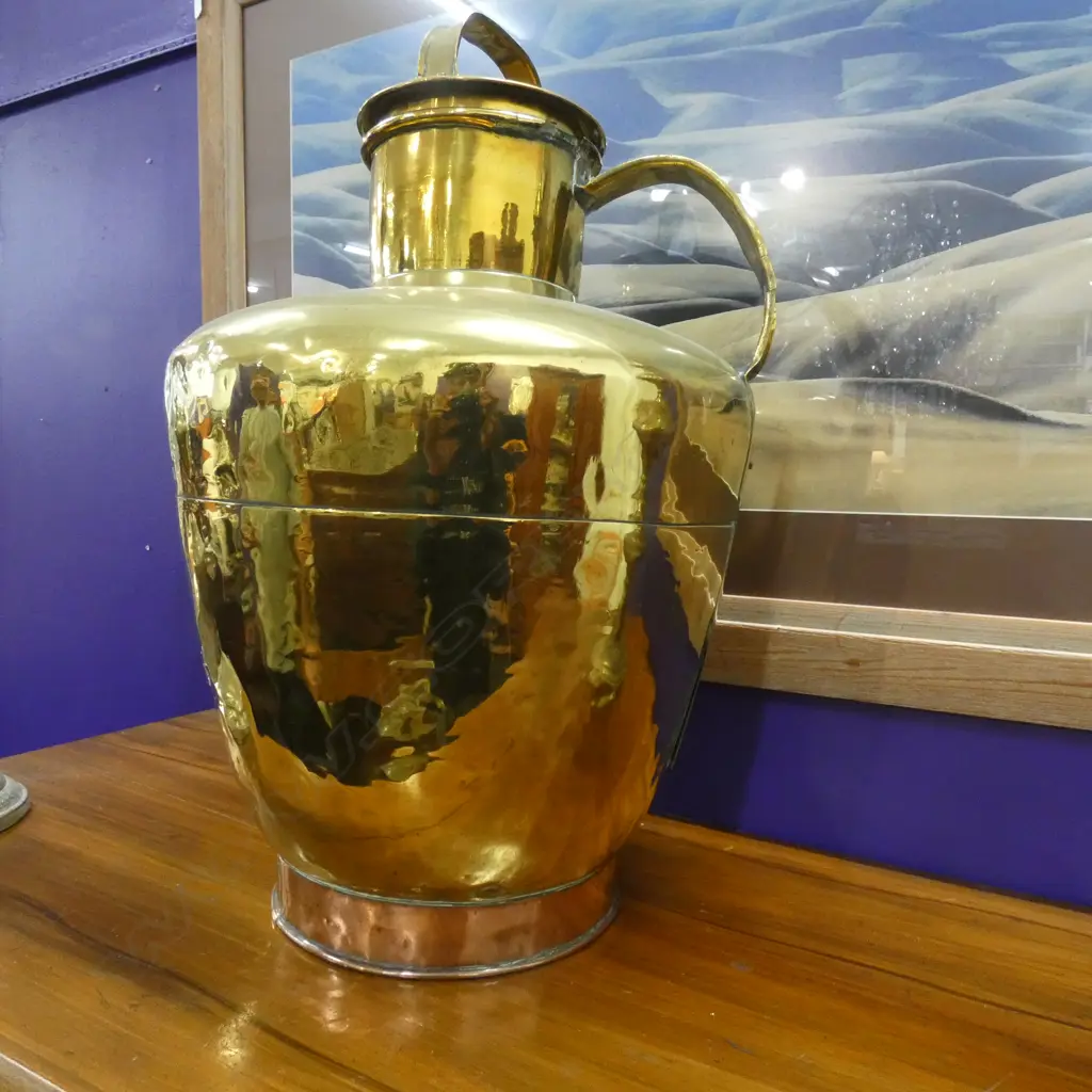 X LGE BRASS & COPPER LIDDED URN APPROX H 600mm. Image 1++