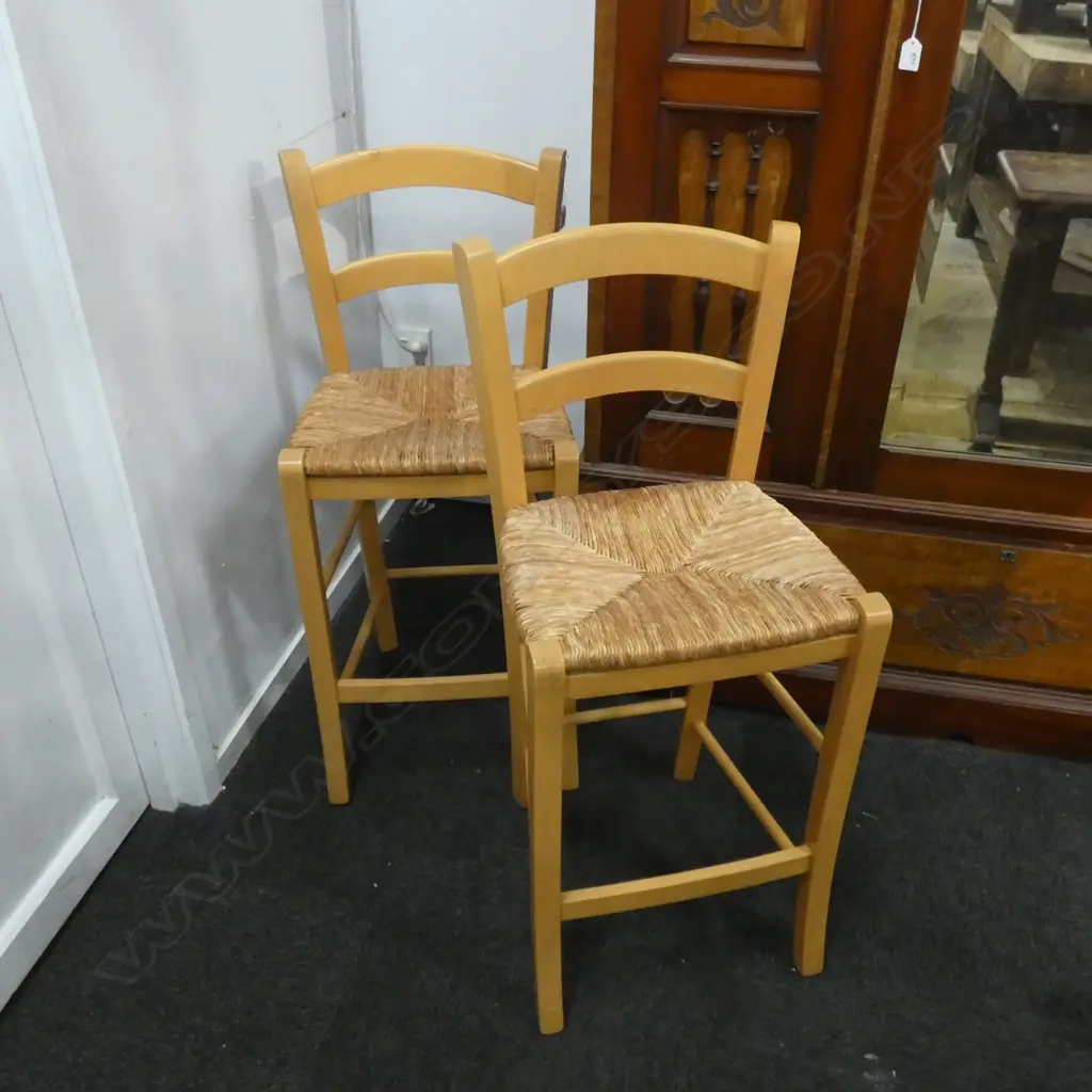 PR KITCHEN BAR STOOLS w. WOVEN SEATS Image 1++