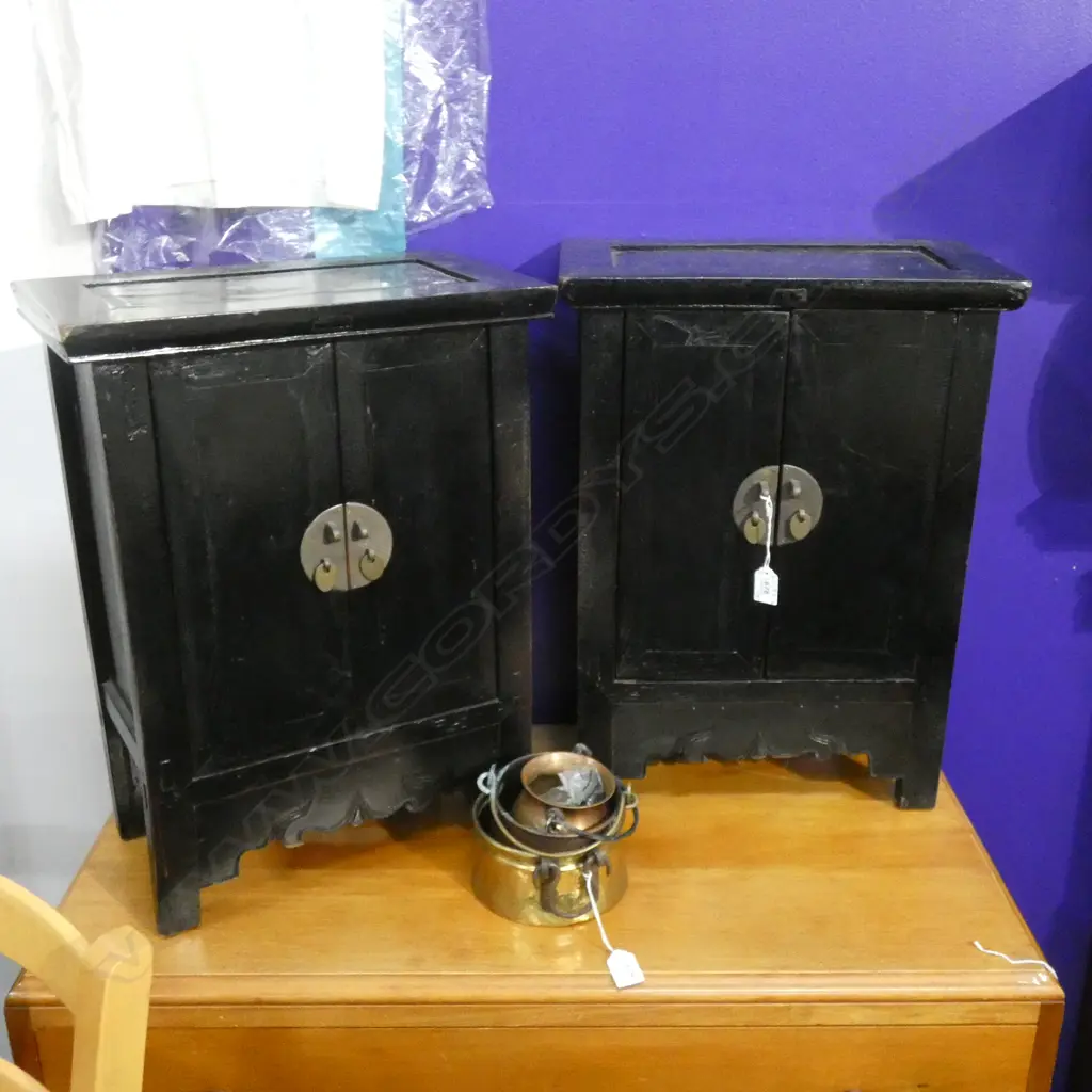 PR ORIENTAL BLACK LACQUER SIDE CUPBOARDS  415 x 240mm. Image 1++