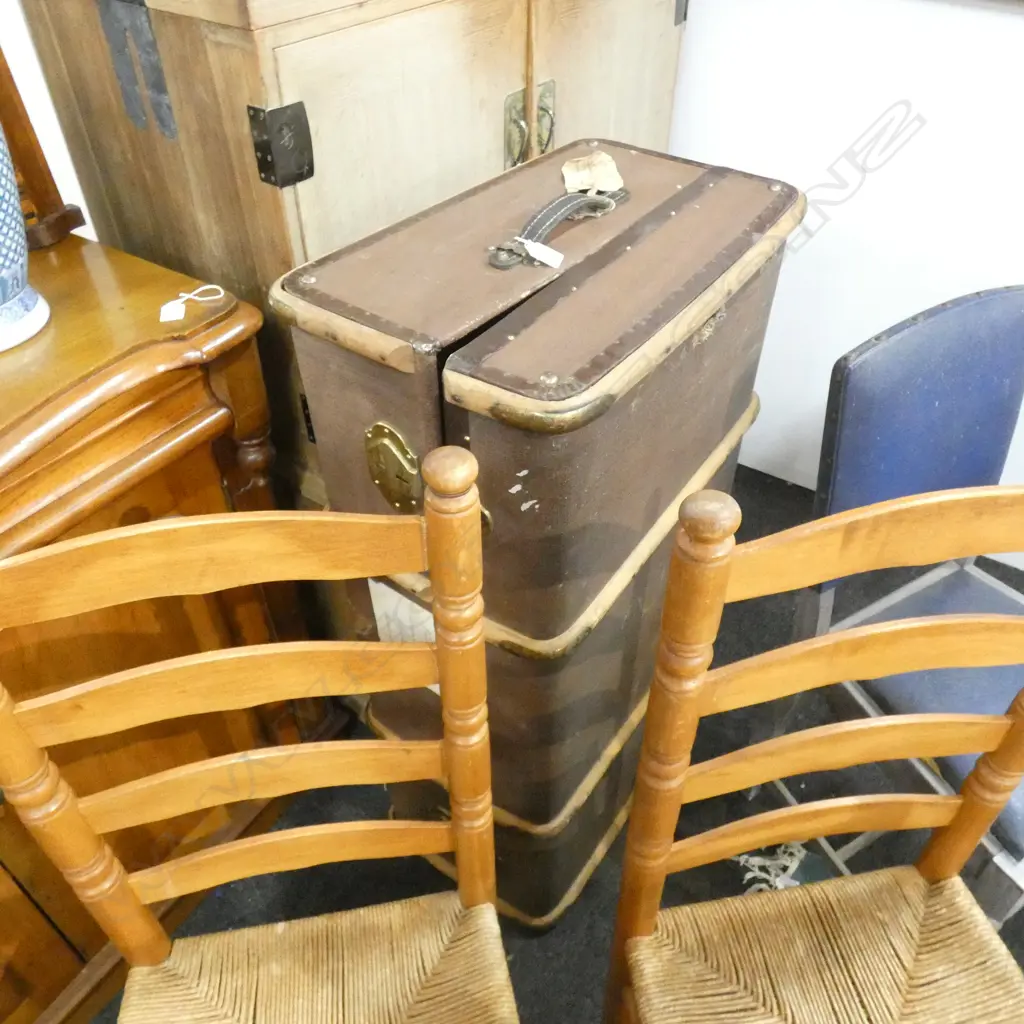 LGE OLD WOODEN TRUNK WITH BAMBOO STRUTS & BRASS LATCHES 1020 x 565mm. Image 1++