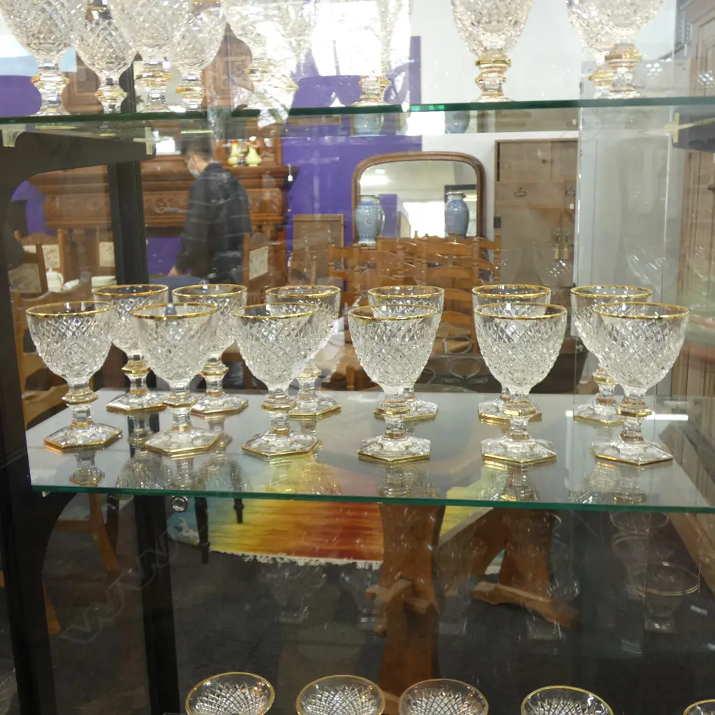12 CORRE CRISTAL MEDIUM WINE GLASSES, GOLD RIMMED, ON HEXAGONAL KNOPPED STEMMS AND FOOT Ex Sultan of Brunei Image 1++