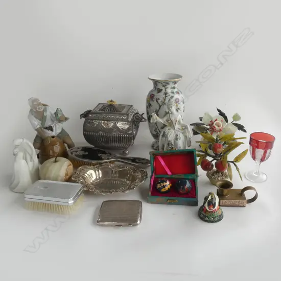 BOX LOT ASST.; CERAMICS, FIGURINES, EP, ORIENTAL ETC