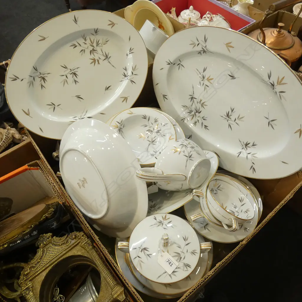 LARGE NORITAKE 6 PLACE 'CHO CHO SAN' DINNER SET... Image 1++